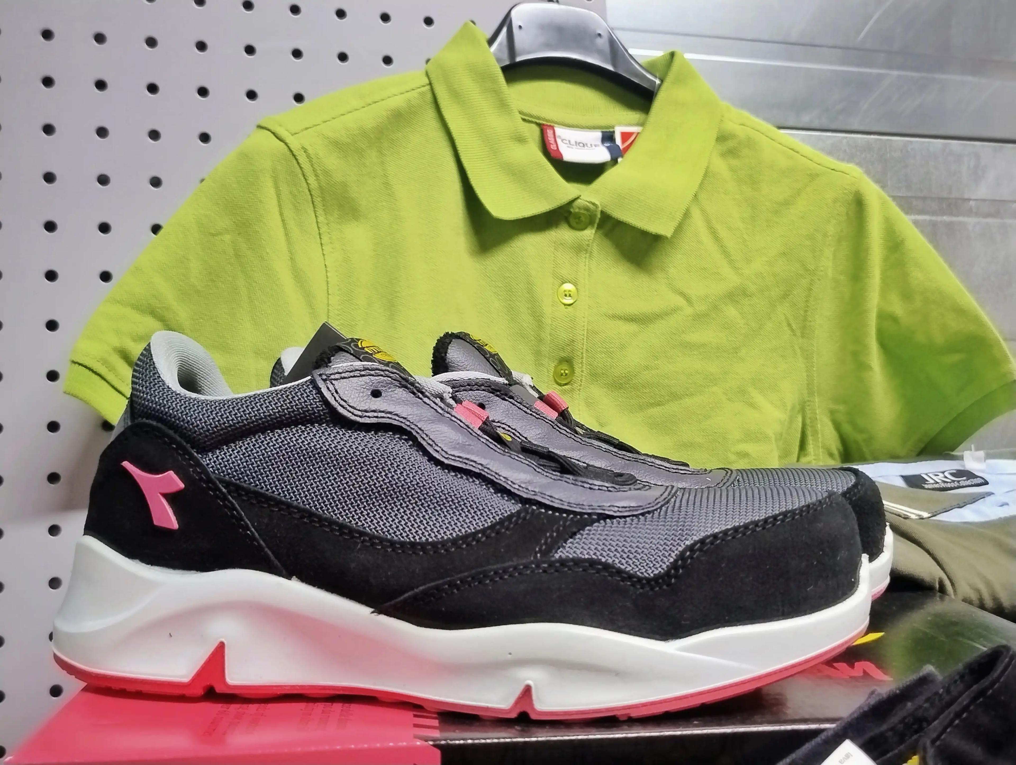 Abbigliamento da lavoro femminile